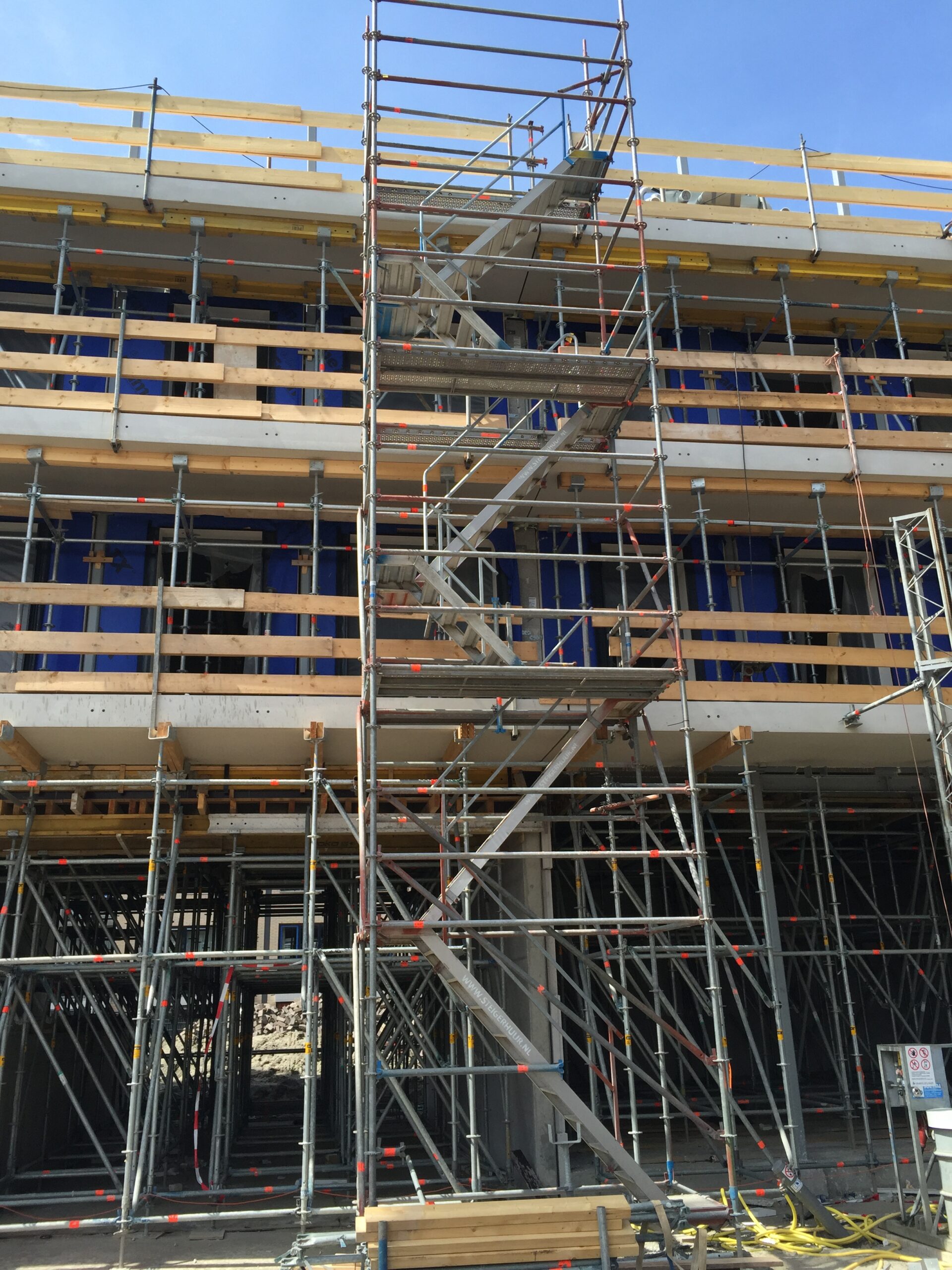 Haven 2 Katwijk KBM (trappentoren verankerd)